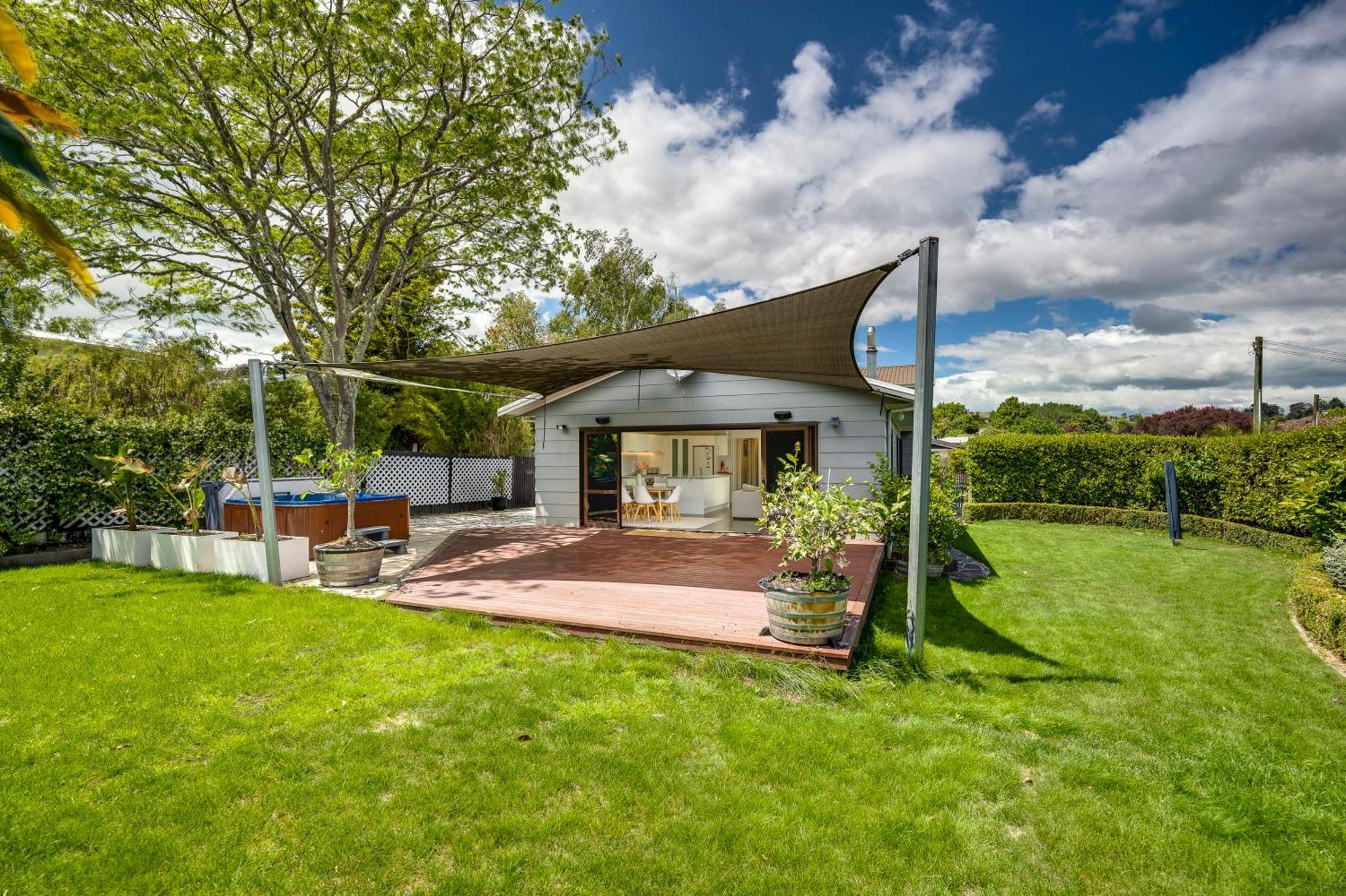 Sunny Oasis - Havelock North Retreat Villa Dış mekan fotoğraf