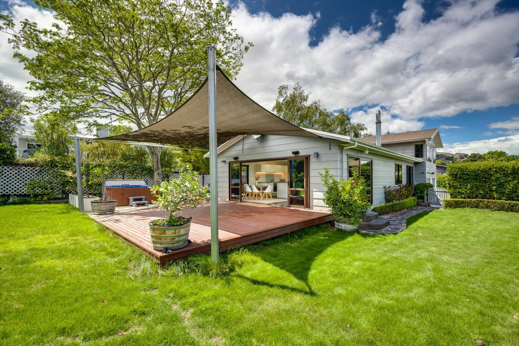 Sunny Oasis - Havelock North Retreat Villa Dış mekan fotoğraf